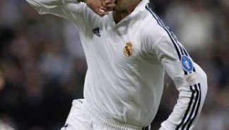  沙尔克04财政危机影响引援计划  