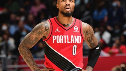  开拓者利拉德60分创队史新纪录