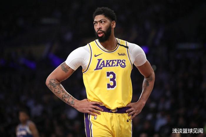  湖人交易传闻涉拉塞尔换鹈鹕锋线悍将  