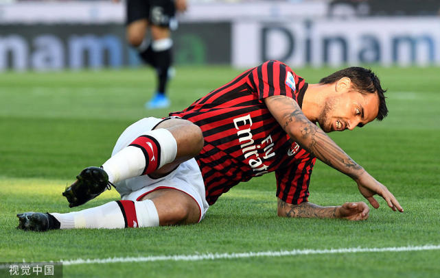  米兰新援首秀破门，圣西罗球场沸腾欢呼潮